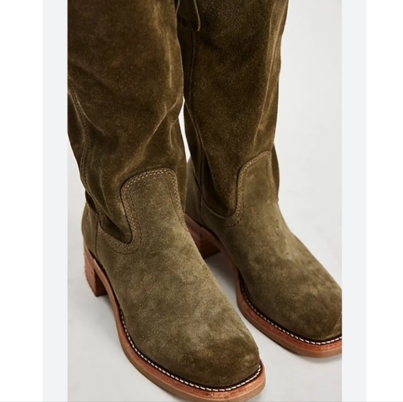 Frye Campus 12R Boots In Olive 8 NWT - Picture 7 of 15